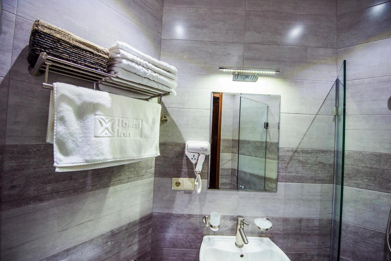 Tbilisi Inn Экстерьер фото